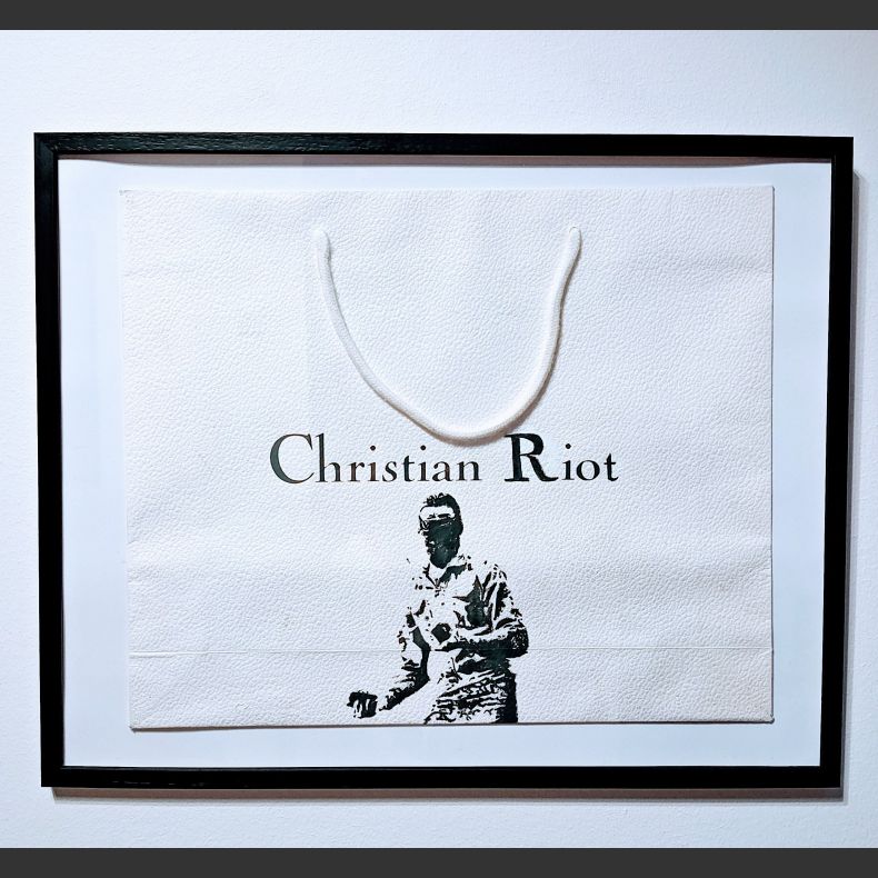 Christian Riot (Christian Dior)